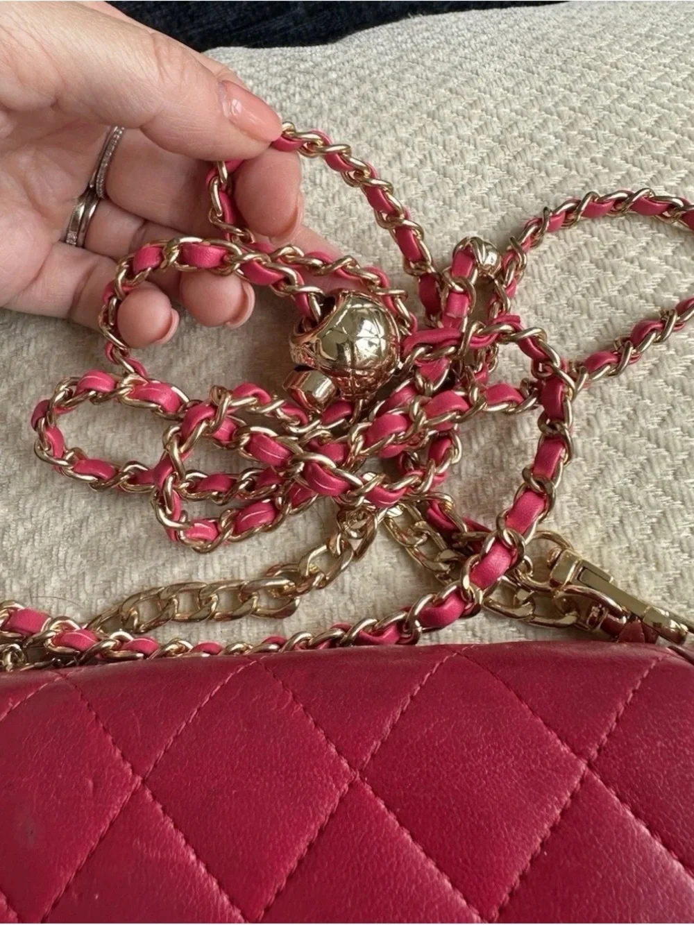 CHANEL Quilted Shoulder Bag in Burgundy with Gold-Tone Hardware